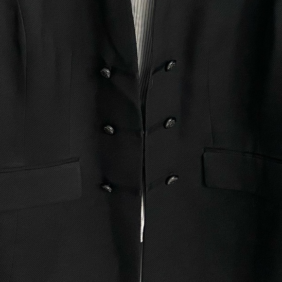 Plus size Designer Suit Size 22 - Picture 8 of 9